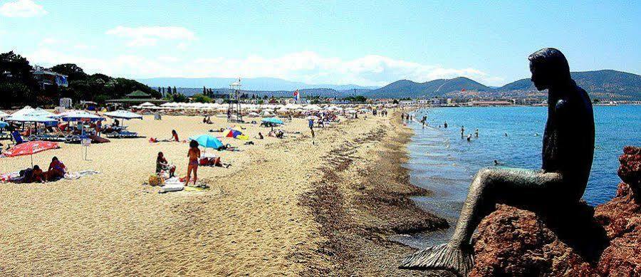 Pekcan Otel Burhaniye Bagian luar foto